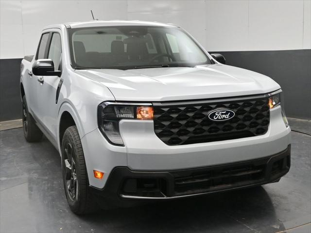 new 2025 Ford Maverick car, priced at $33,946