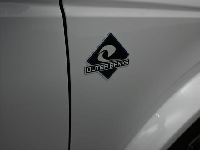new 2025 Ford Bronco car, priced at $53,136