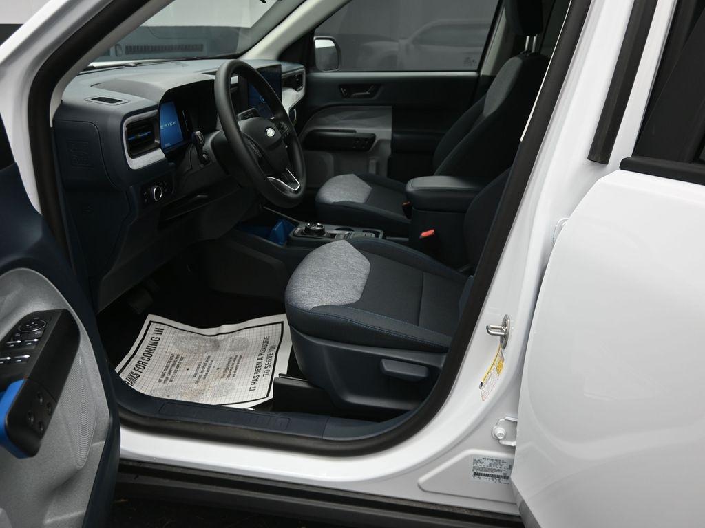 new 2025 Ford Maverick car, priced at $32,340