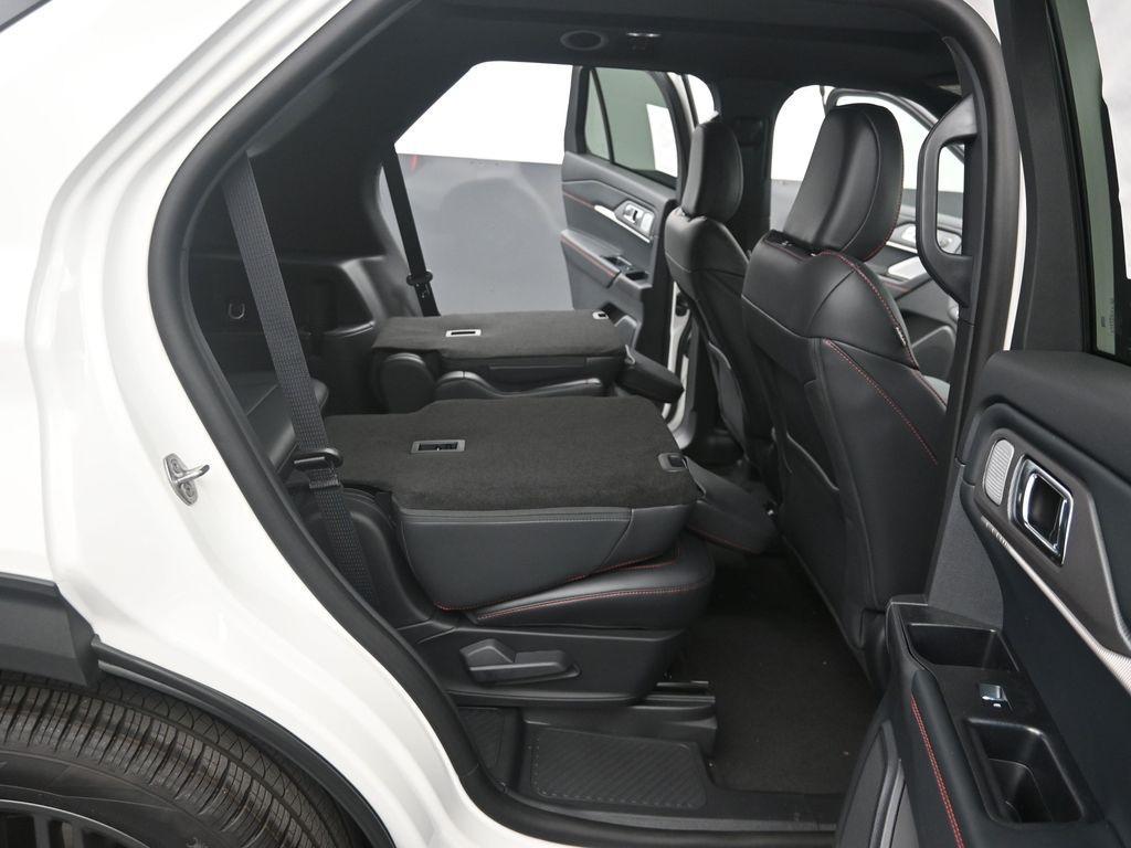 new 2025 Ford Explorer car, priced at $60,210