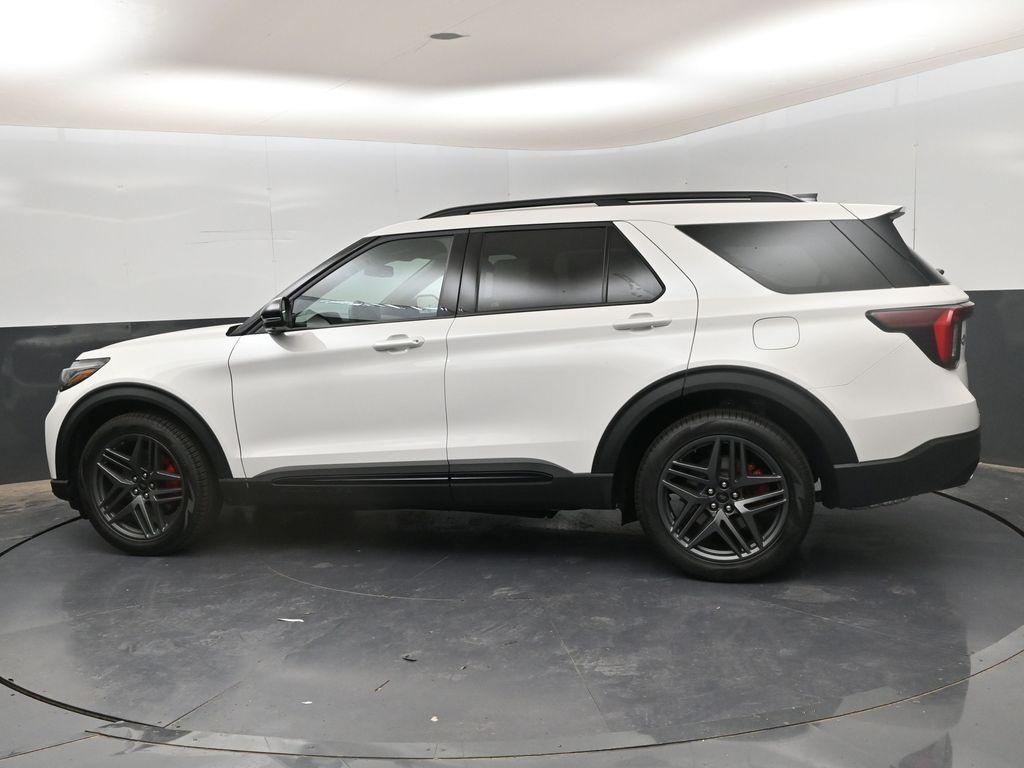 new 2025 Ford Explorer car, priced at $60,210
