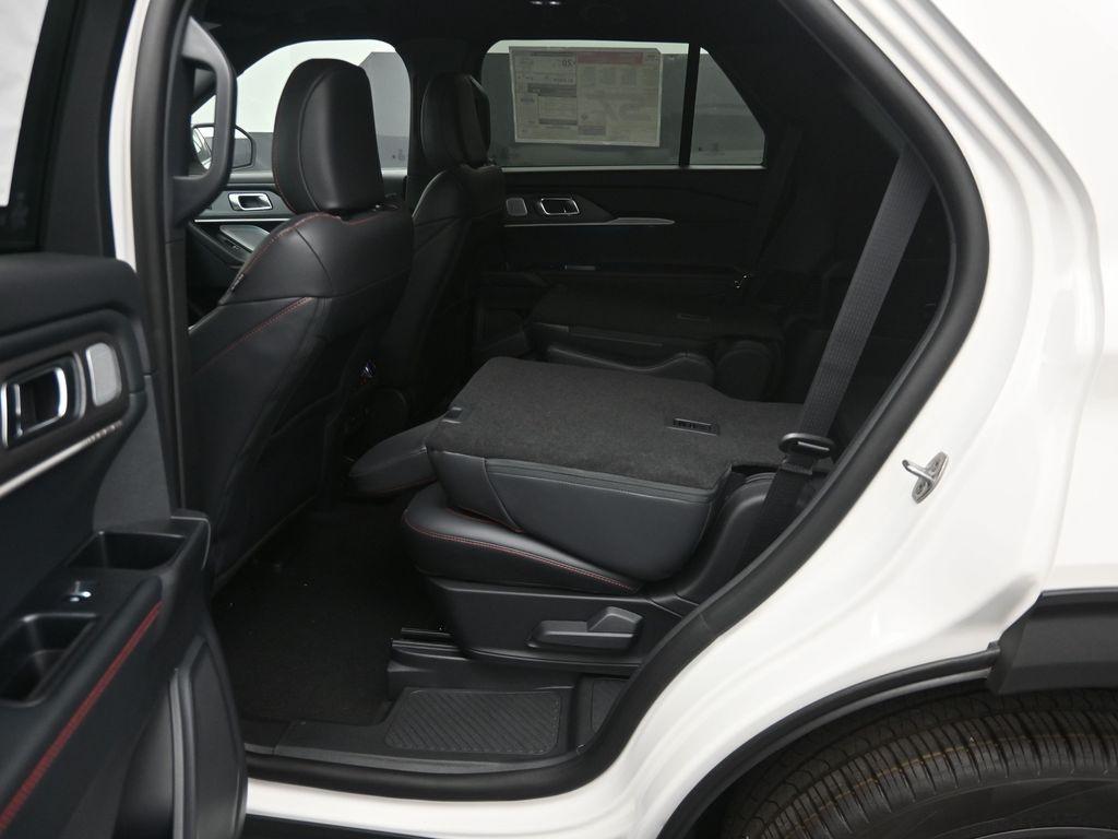 new 2025 Ford Explorer car, priced at $60,210