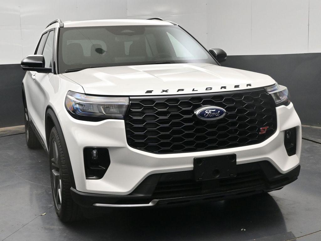 new 2025 Ford Explorer car, priced at $60,210