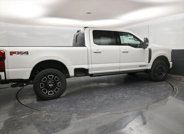 new 2025 Ford F-250 car, priced at $99,635