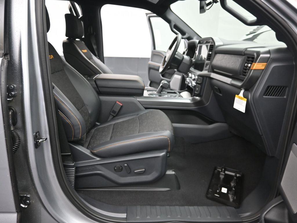 new 2025 Ford F-150 car, priced at $70,640