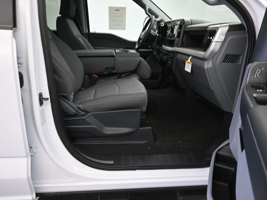 new 2025 Ford F-350 car, priced at $70,093