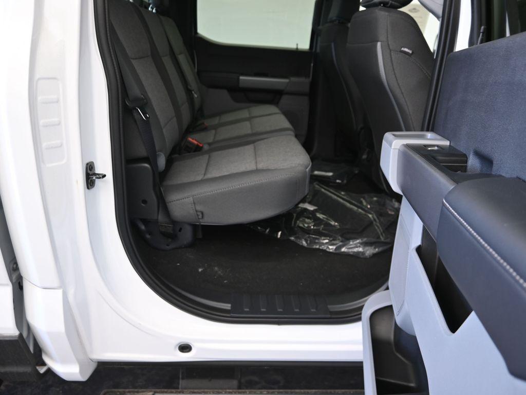 new 2025 Ford F-350 car, priced at $70,093