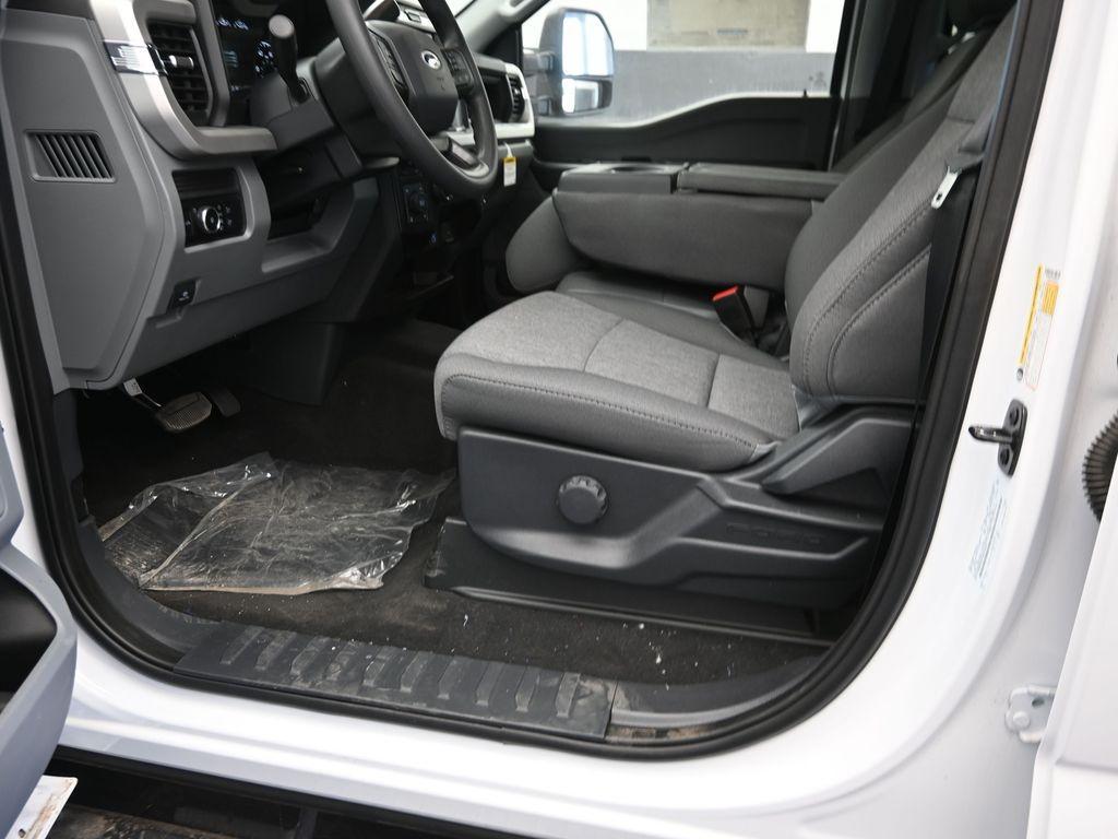 new 2025 Ford F-350 car, priced at $70,093