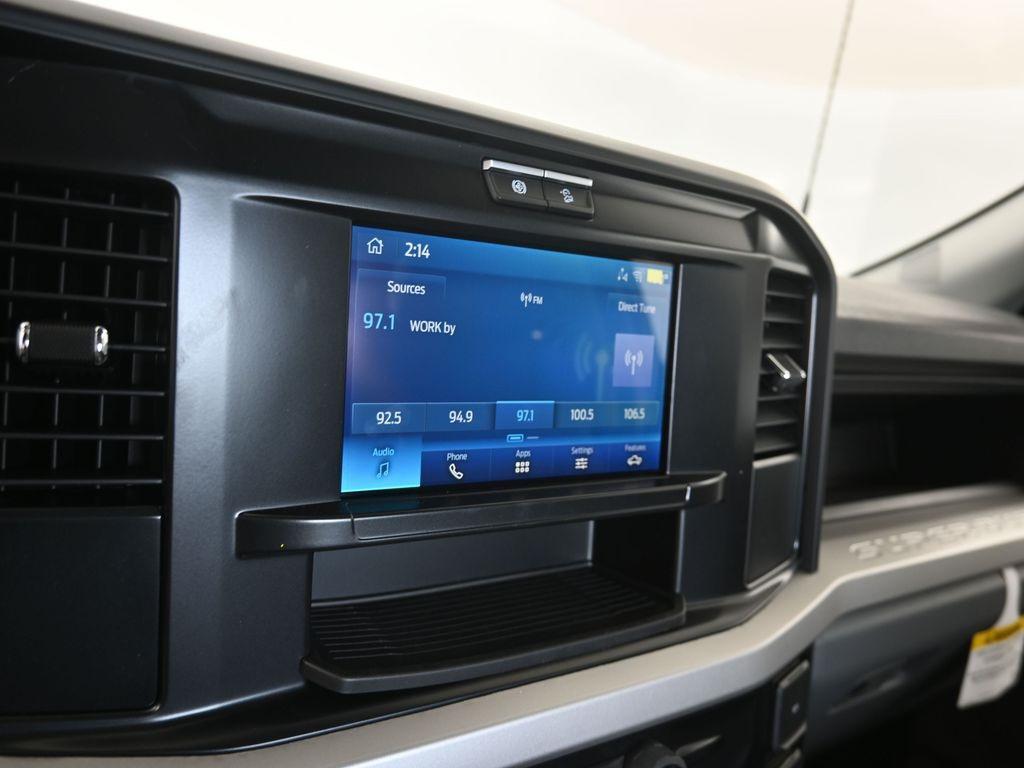 new 2025 Ford F-350 car, priced at $73,665