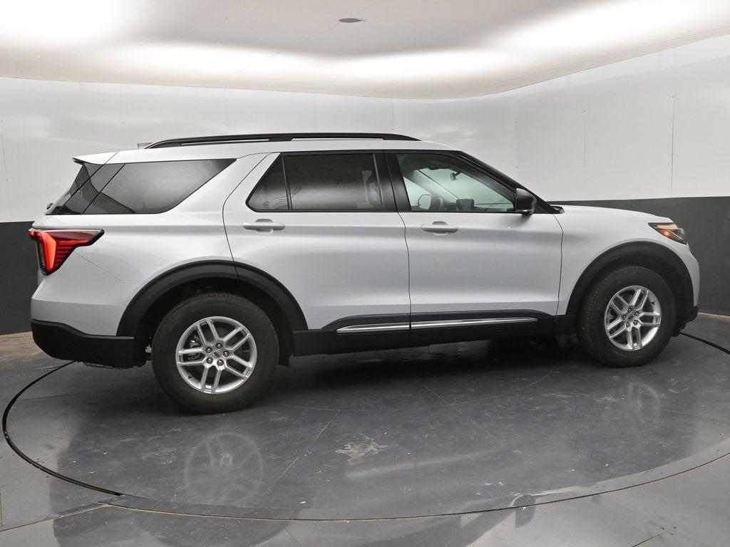 new 2025 Ford Explorer car, priced at $44,145