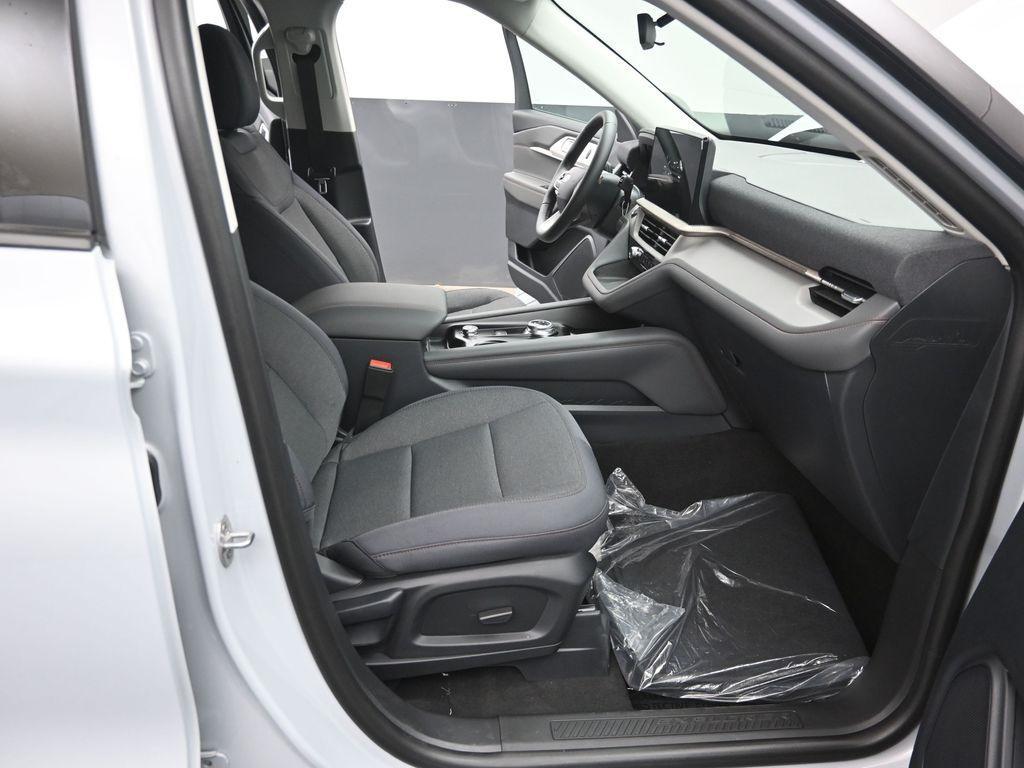 new 2025 Ford Explorer car, priced at $44,145