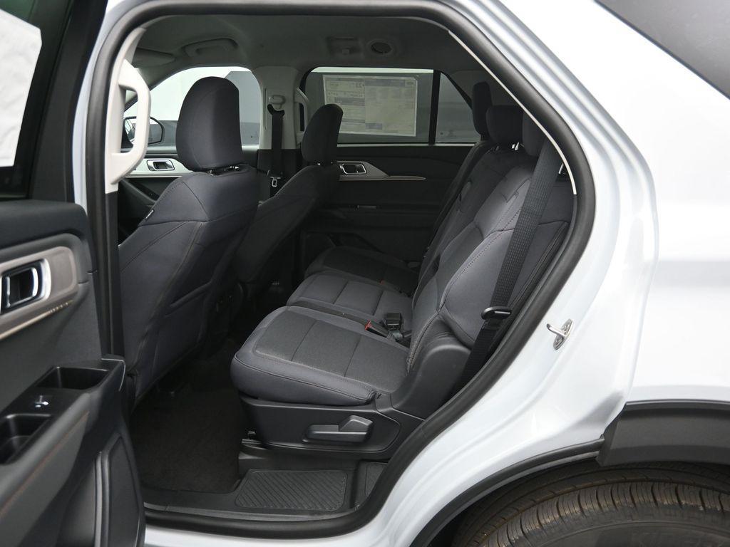 new 2025 Ford Explorer car, priced at $44,145
