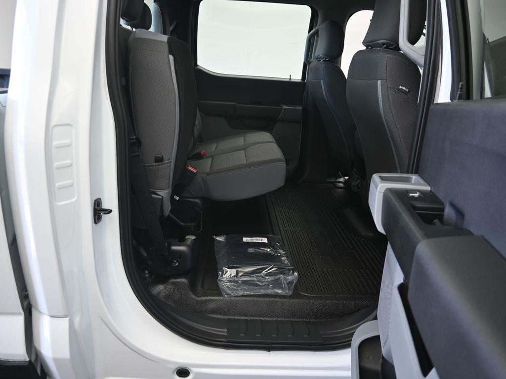 new 2025 Ford F-250 car, priced at $68,125