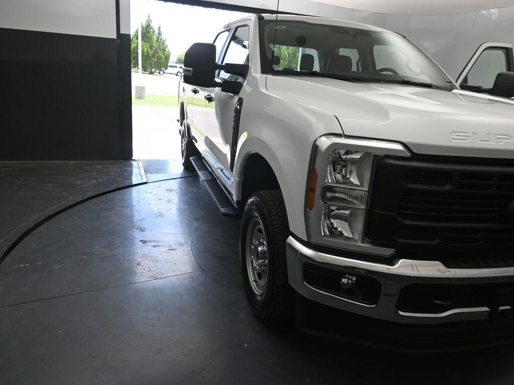 new 2025 Ford F-250 car, priced at $68,125