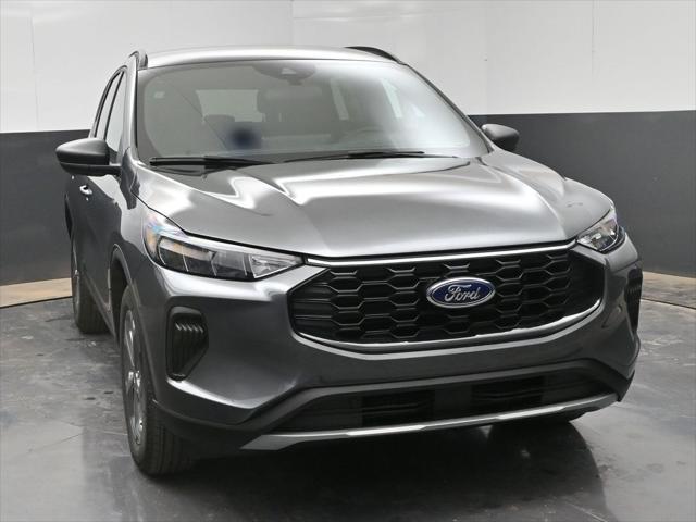 new 2025 Ford Escape car, priced at $30,234