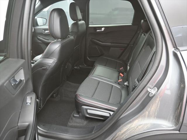 new 2025 Ford Escape car, priced at $30,234