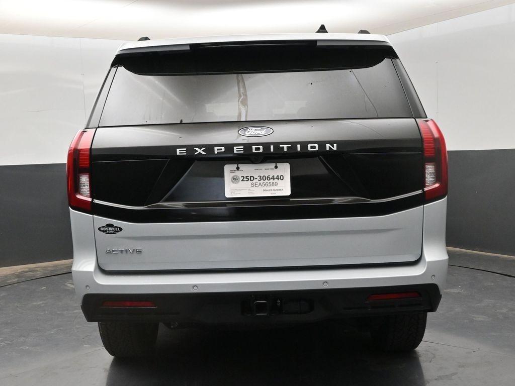 new 2025 Ford Expedition car, priced at $71,730