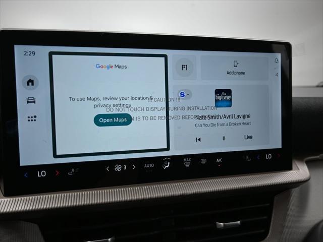 new 2025 Ford Explorer car, priced at $38,896