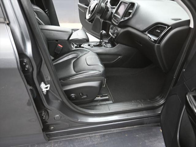 used 2023 Jeep Cherokee car, priced at $25,480