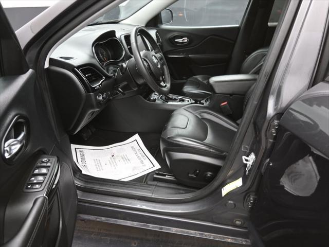 used 2023 Jeep Cherokee car, priced at $25,480