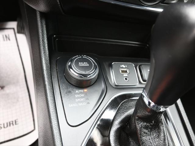 used 2023 Jeep Cherokee car, priced at $25,480