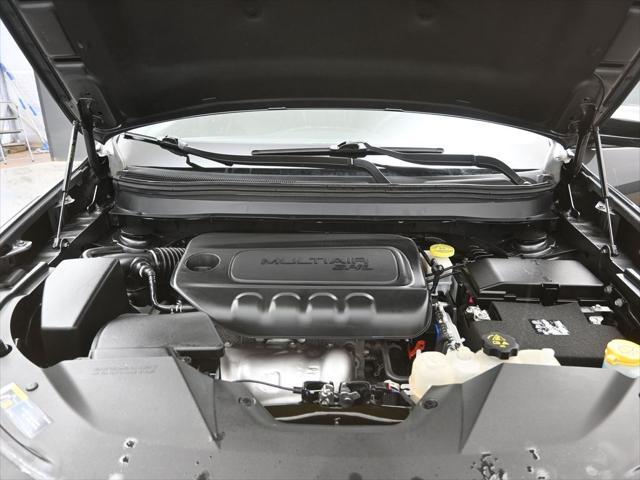 used 2023 Jeep Cherokee car, priced at $25,480