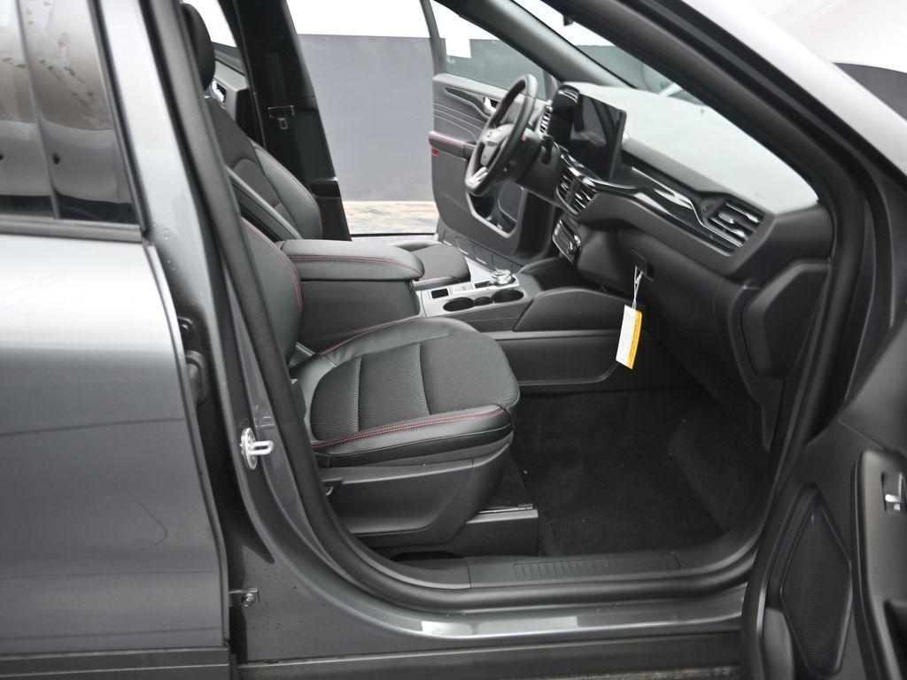 new 2025 Ford Escape car, priced at $35,320