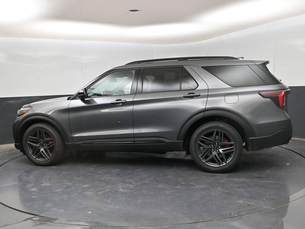 new 2025 Ford Explorer car, priced at $59,463