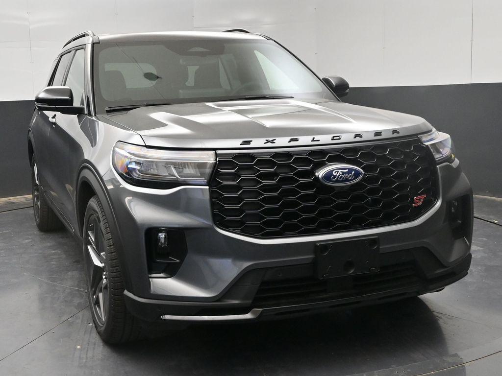 new 2025 Ford Explorer car, priced at $59,463