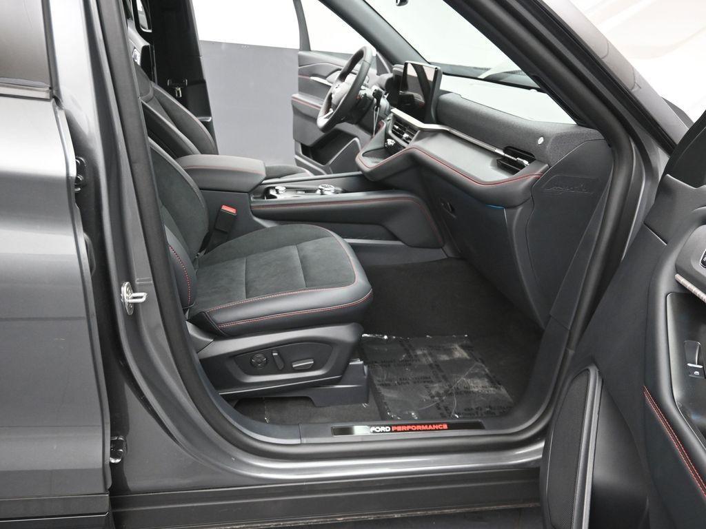 new 2025 Ford Explorer car, priced at $59,463