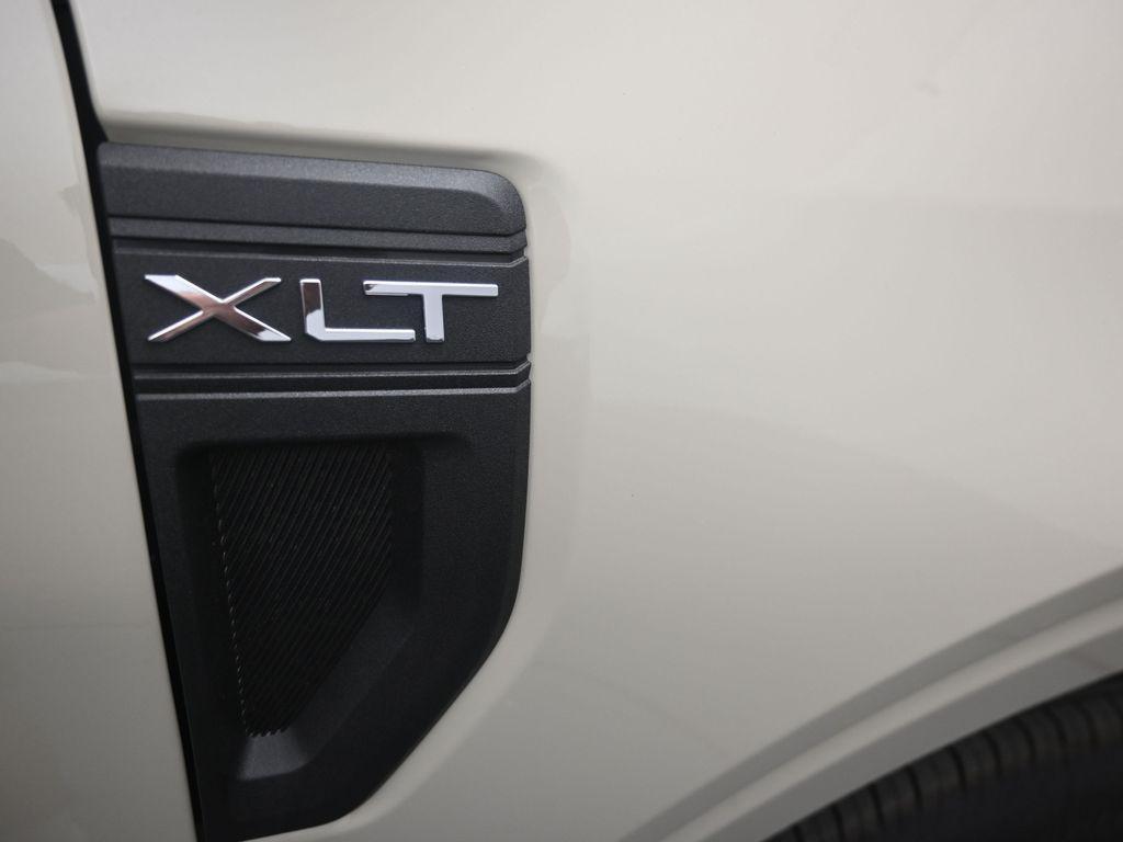 new 2025 Ford Maverick car, priced at $32,340