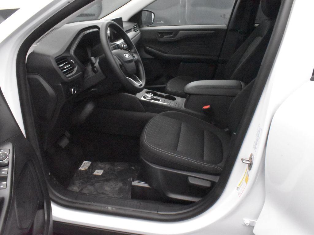 new 2025 Ford Escape car, priced at $28,985