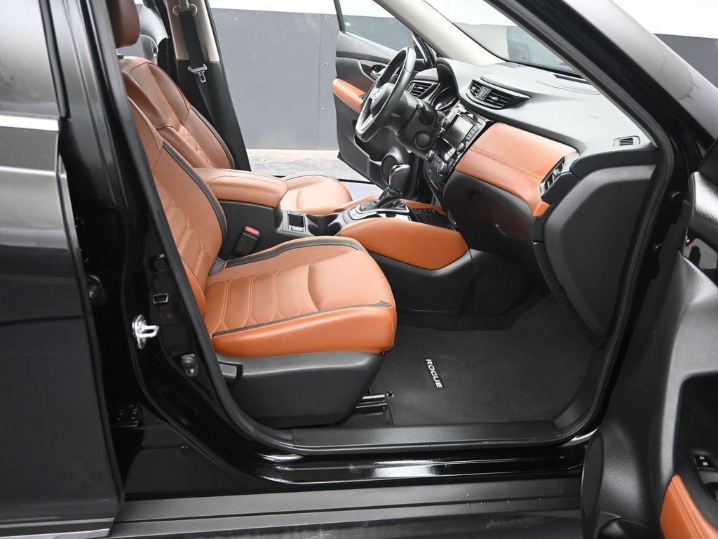 used 2018 Nissan Rogue car, priced at $19,888