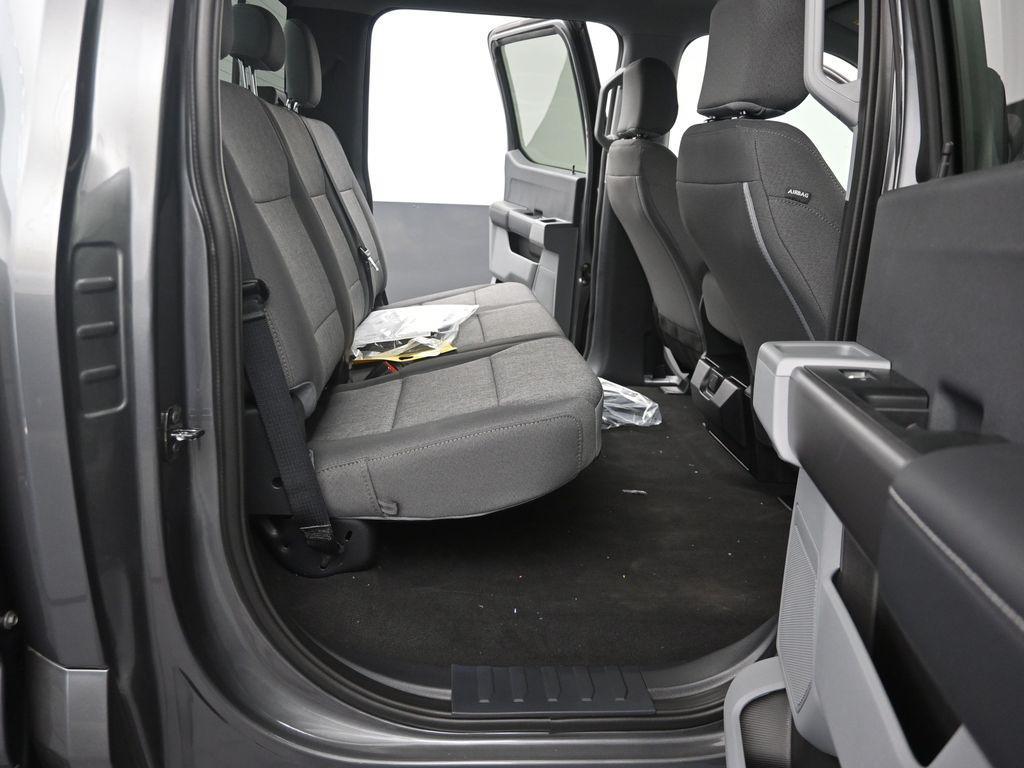 new 2025 Ford F-250 car, priced at $71,360