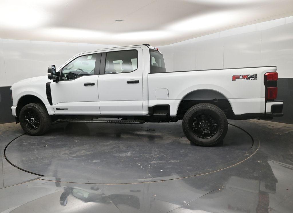 new 2025 Ford F-250 car, priced at $67,484