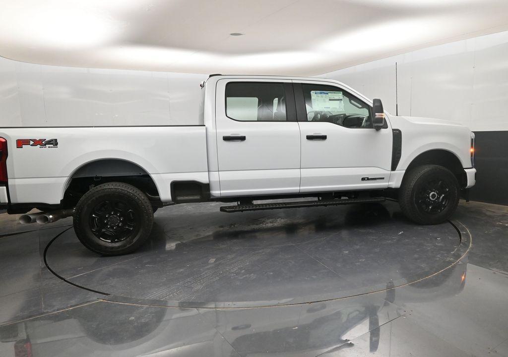 new 2025 Ford F-250 car, priced at $67,484