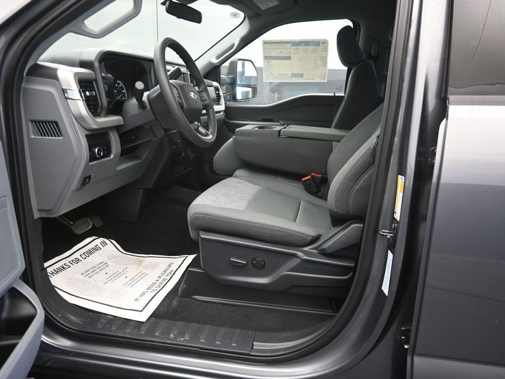 new 2025 Ford F-350 car, priced at $73,035