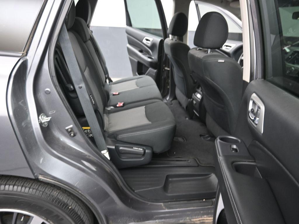 used 2020 Nissan Pathfinder car, priced at $21,498