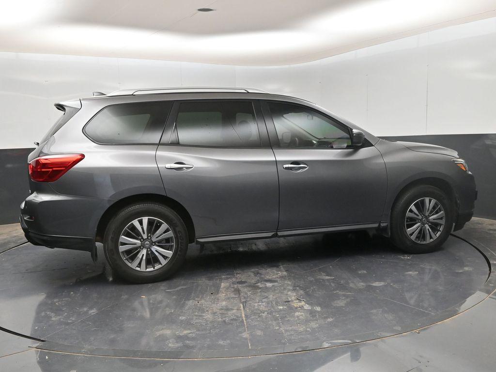 used 2020 Nissan Pathfinder car, priced at $21,498