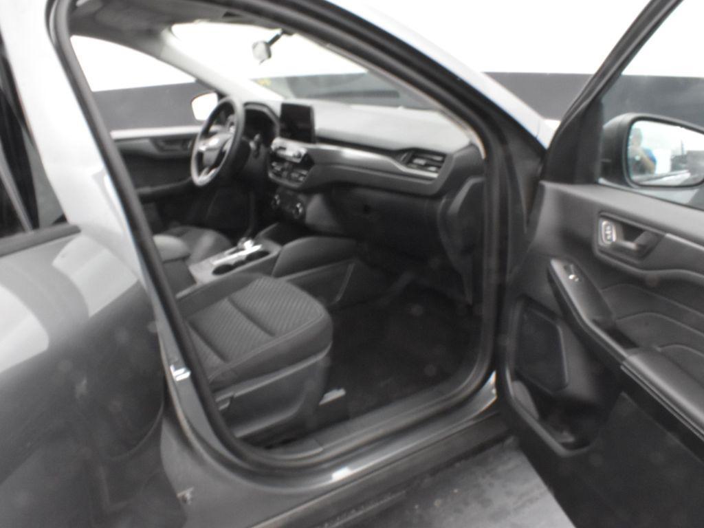 new 2025 Ford Escape car, priced at $28,985