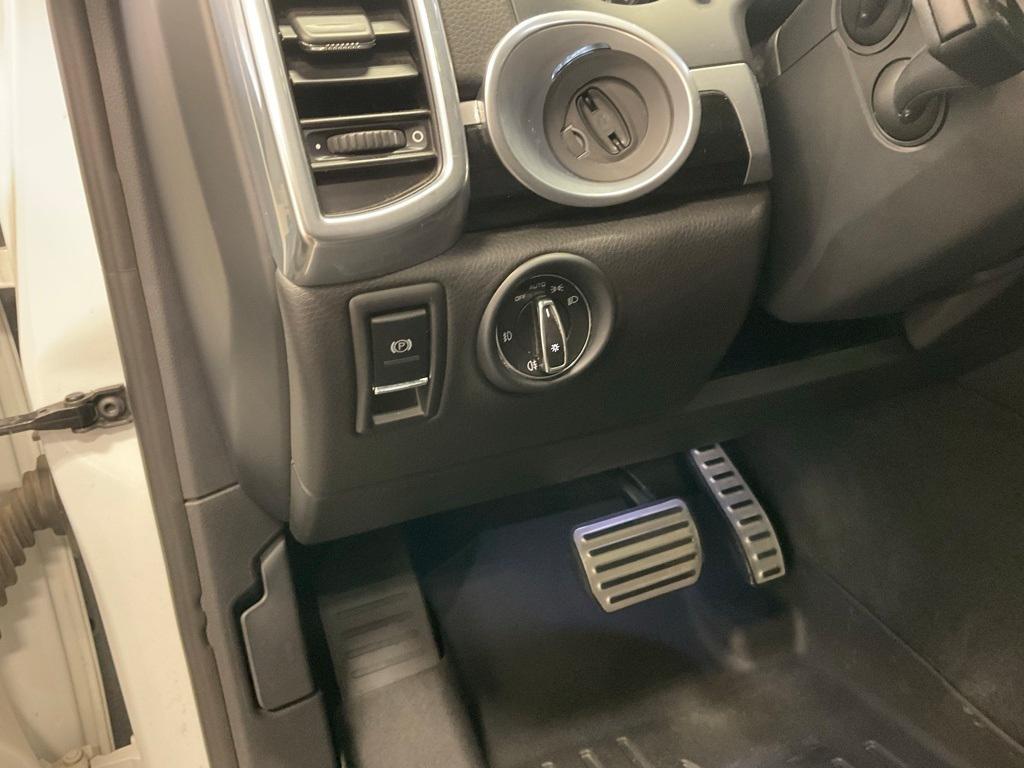 used 2015 Porsche Cayenne car, priced at $13,798