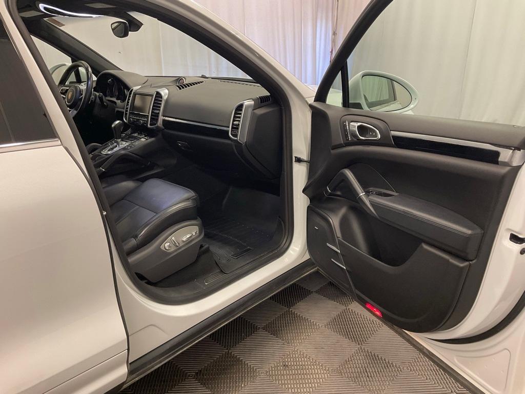 used 2015 Porsche Cayenne car, priced at $13,798