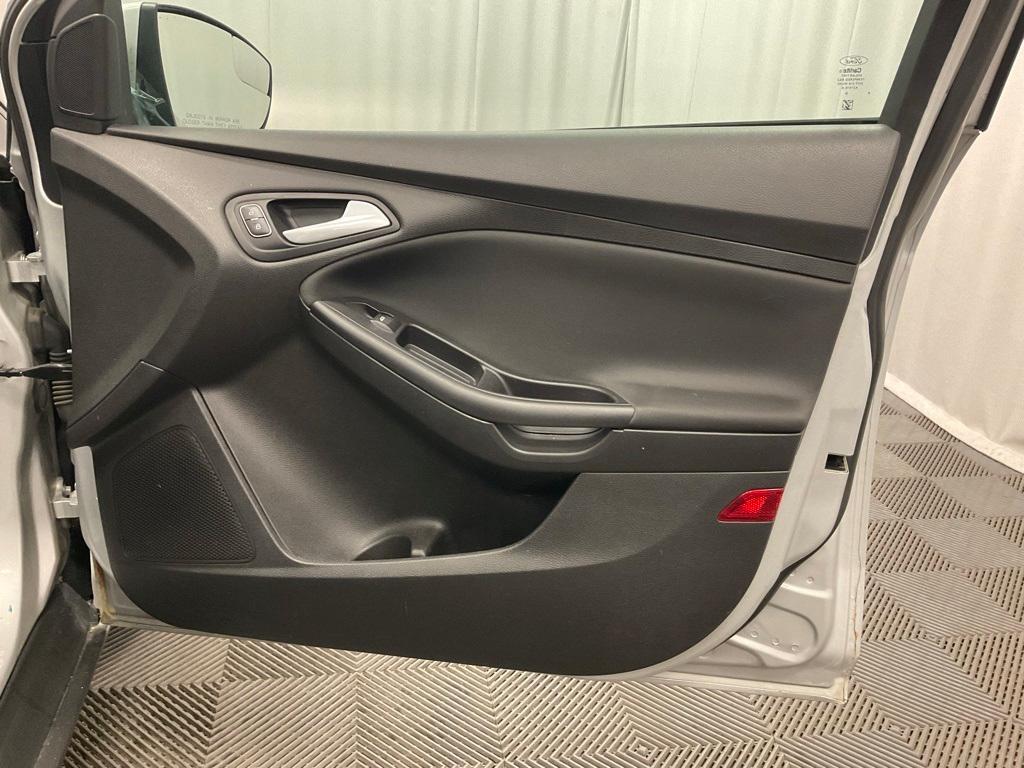 used 2016 Ford Focus car, priced at $2,500