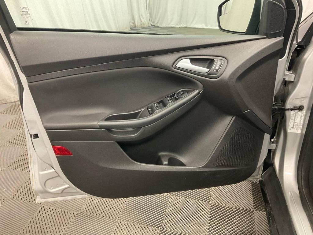 used 2016 Ford Focus car, priced at $2,500