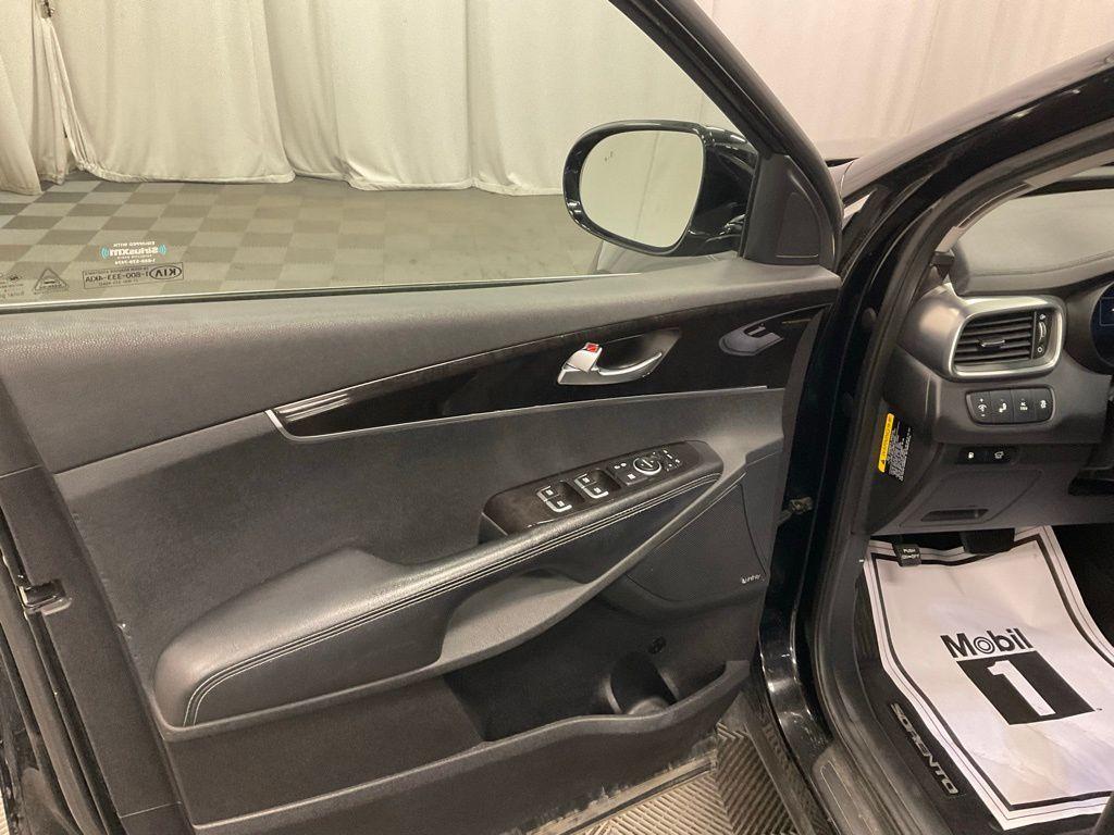 used 2016 Kia Sorento car, priced at $13,498