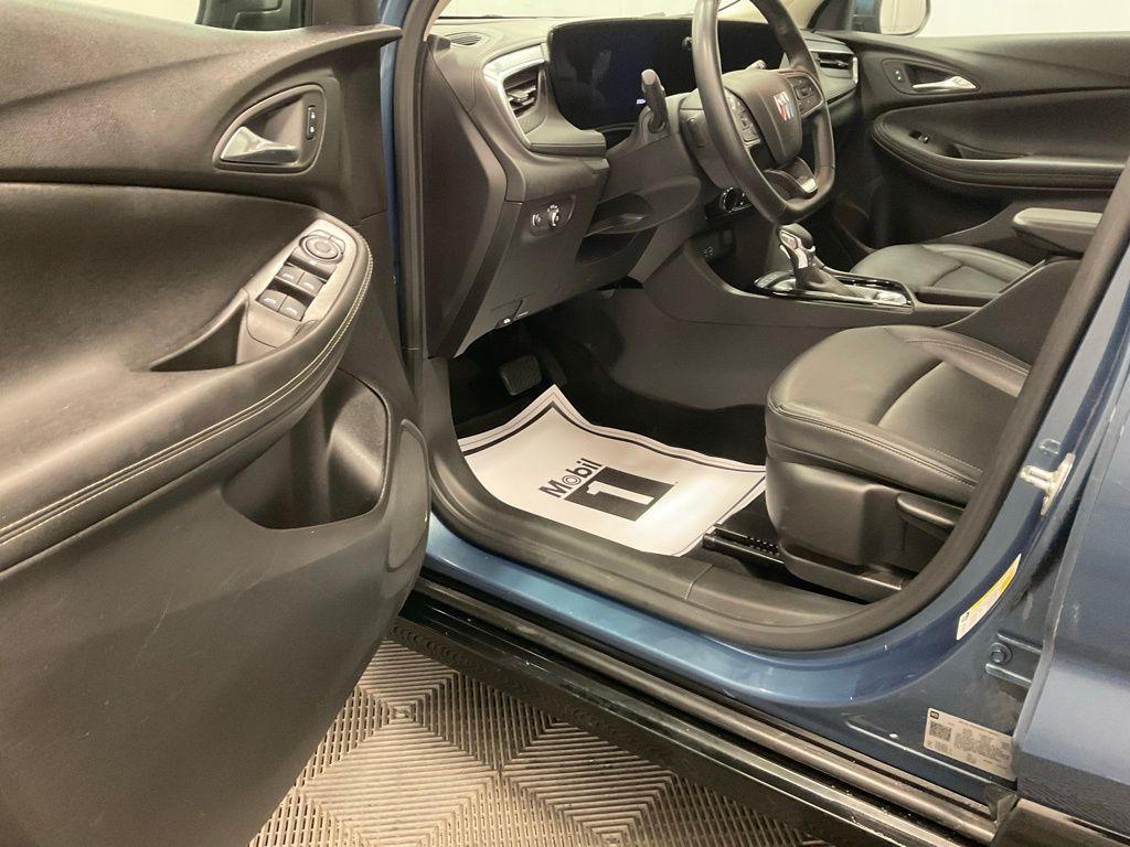 used 2024 Buick Encore GX car, priced at $21,447
