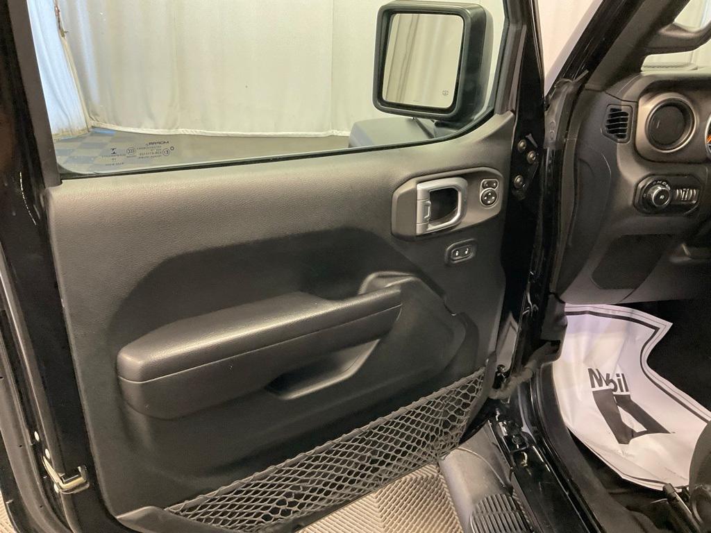 used 2020 Jeep Wrangler Unlimited car, priced at $25,221