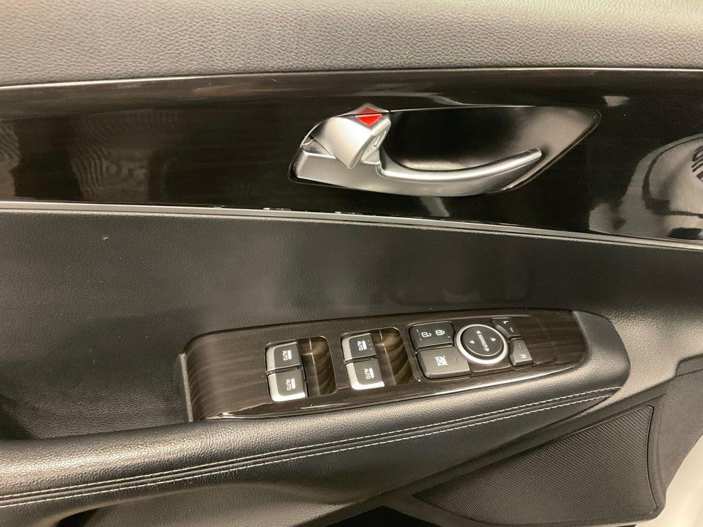 used 2019 Kia Sorento car, priced at $14,998