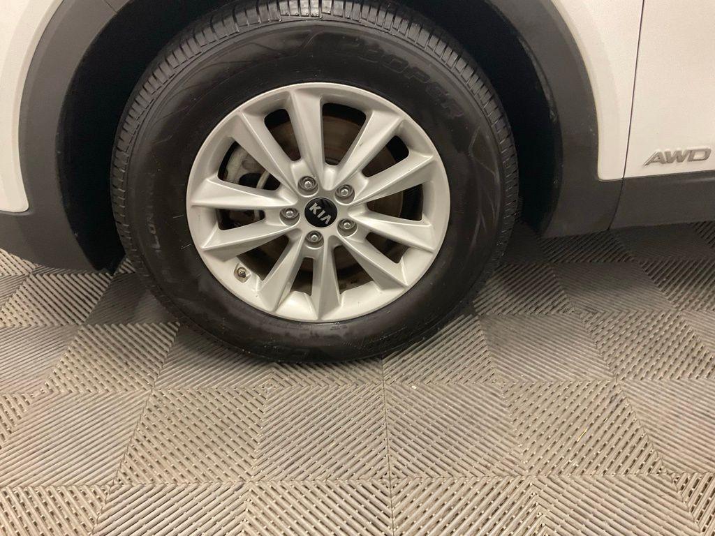 used 2019 Kia Sorento car, priced at $14,998