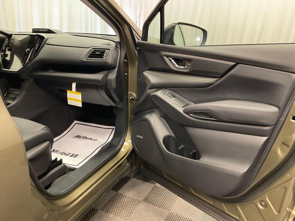 new 2025 Subaru Ascent car, priced at $54,101